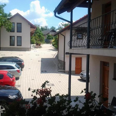 Hotel Penzion Karen Podhájska Exterior foto